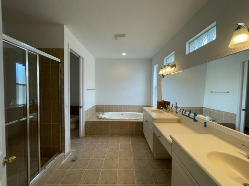 2213 Newport Is Blvd, Fort Pierce FL 34953-4378 exterior