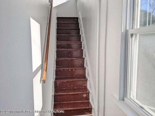 6 Lincoln Ave, Edison NJ exterior