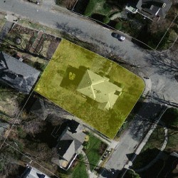 36 Hunnewell Ave, Newton MA 02458-2217 aerial view