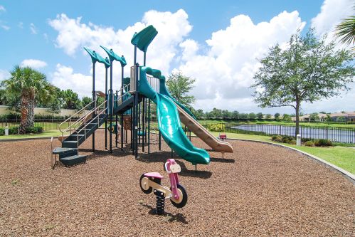 8816 First Tee Rd, Fort Pierce FL 34986-3063 exterior