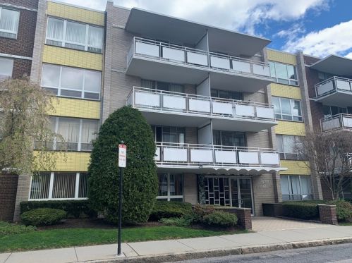 41 Park St, Brookline MA  02446-6264 exterior