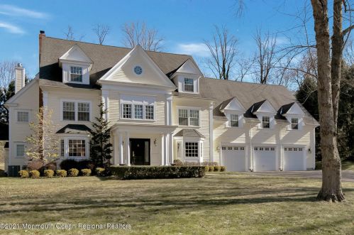 41 Marlpit Pl, Middletown NJ 07748-2028 exterior