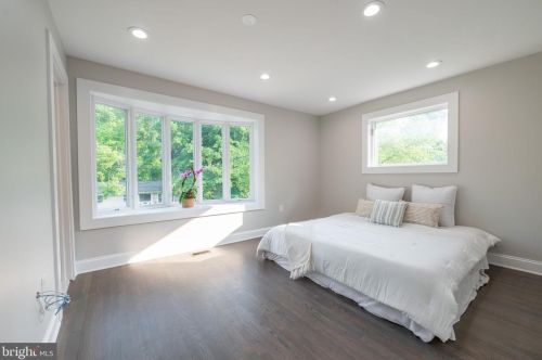 820 Malibu Dr, Silver Spring MD  20901-3648 exterior