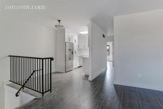 142 Suydam St, Brooklyn NY  11221-2708 exterior