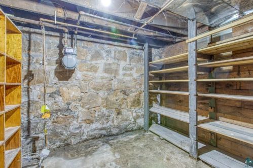 834 2nd St, Duluth MN 55805-2101 exterior