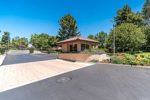 400 Pinehurst Ct, Fullerton CA 92835-2734 exterior