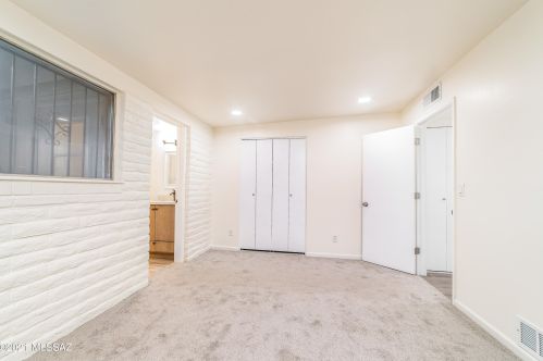 4122 Azalea St, Tucson AZ 85741-1031 exterior