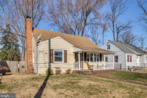 232 Phillips Ave, Runnemede, NJ 08078-1949