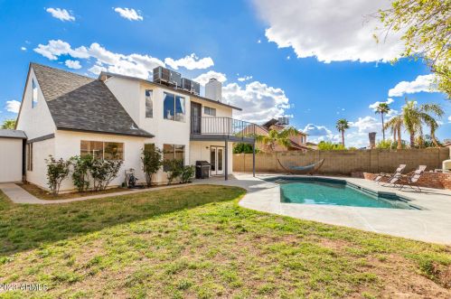 155 Fir St, Chandler AZ 85226-1211 exterior