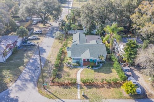 1219 Norfolk St, Tampa FL 33604-5031 exterior