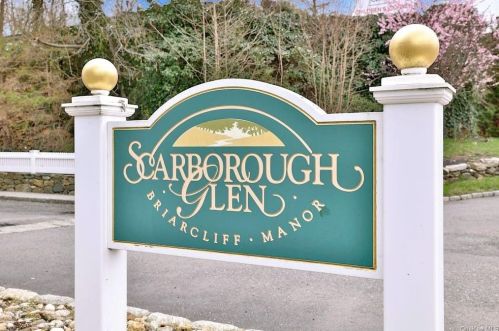 1001 Pheasant Wood Rd, Briarcliff NY 10510-2070 exterior