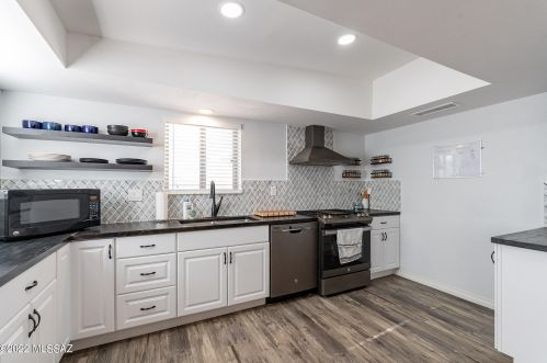 1959 Omar Dr, Tucson AZ  85704-1242 exterior