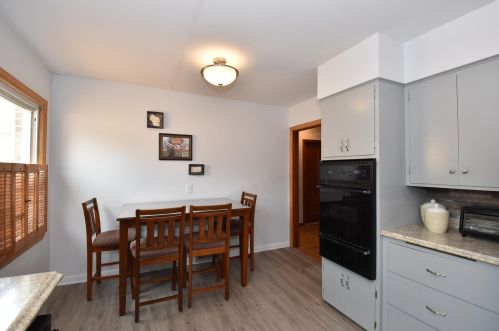 3817 87th St, Milwaukee WI  53222-2840 exterior