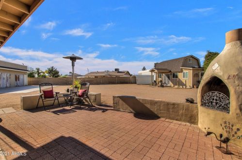 8622 40 Dr, Phoenix AZ 85019-1206 exterior