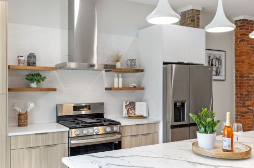 5105 Holmes St, Pittsburgh PA  15201-2433 exterior