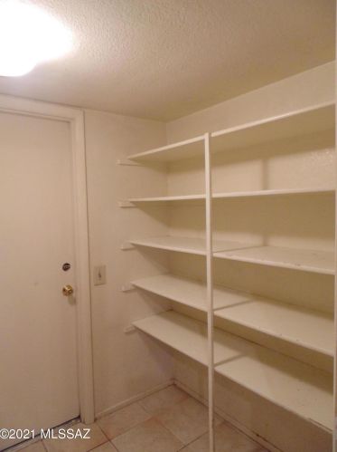 10600 Breckinridge Dr, Tucson AZ 85730-5018 exterior