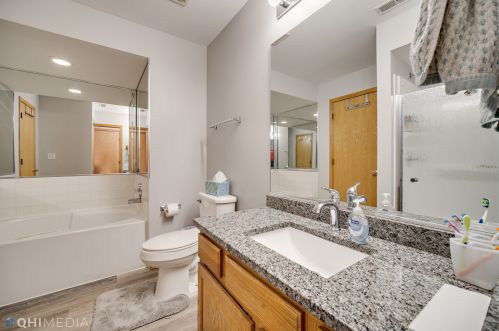 2130 Jasmine Dr, Joliet IL 60403-1609 exterior