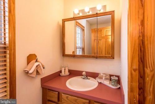 2619 Virginia Ln, Jamison PA 18929-1782 exterior