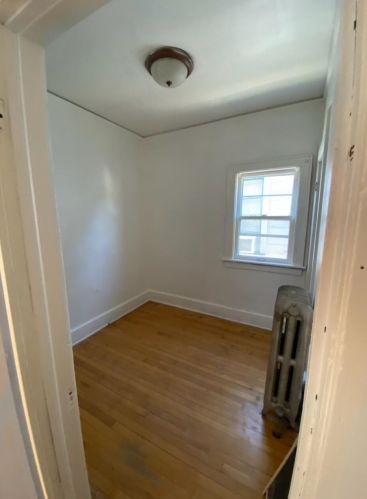 1252 45, Milwaukee WI 53210-2403 exterior