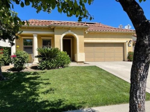 3550 Rosecrest Cir, Folsom, CA 95762-9526