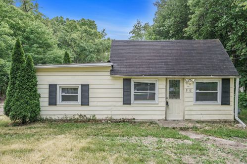 3112 Courtlandt Ave, Kalamazoo, MI 49004-1628