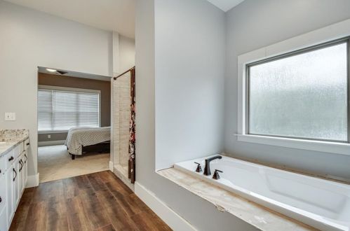 3242 Davis Brg Rd, Gainesville GA 30506-4242 exterior