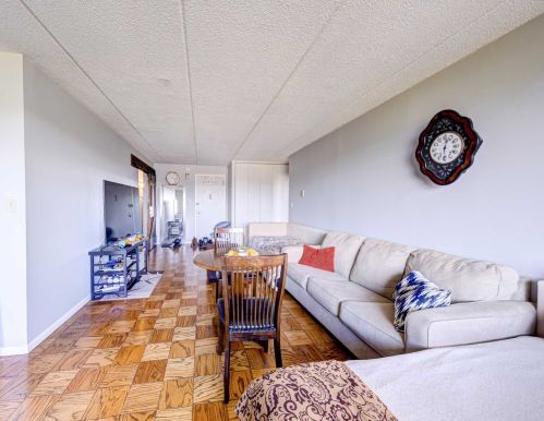 160 Academy St, Poughkeepsie NY  12601-4515 exterior