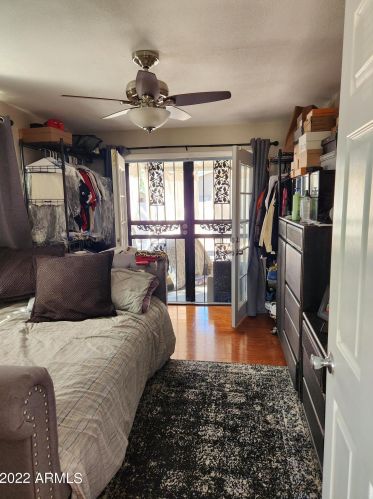 18214 2nd St, Phoenix AZ  85022-1006 exterior