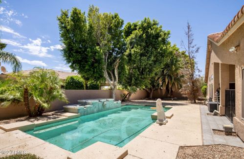 1101 Dustin Ln, Chandler AZ  85226-1147 exterior