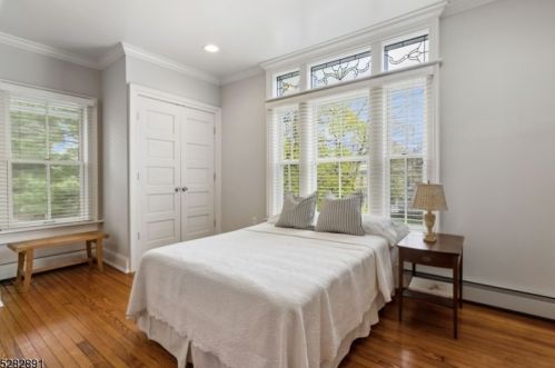 238 Clark St, Westfield NJ 07090-4012 exterior