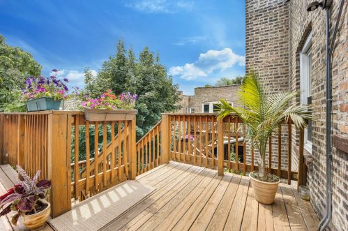 1651 Balmoral Ave, Chicago IL  60640-1384 exterior