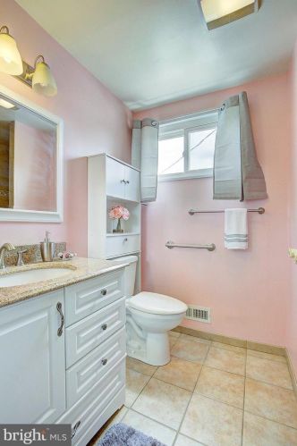 705 Delmar Ave, Glen Burnie MD 21061-3915 exterior