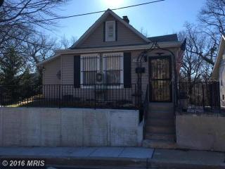 3014 Thayer St, Washington, DC 20018-2505