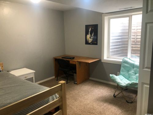 341 Ln Vera Ln, Sandy UT 84094 exterior