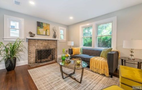 765 Salem St, Teaneck NJ 07666-5321 exterior