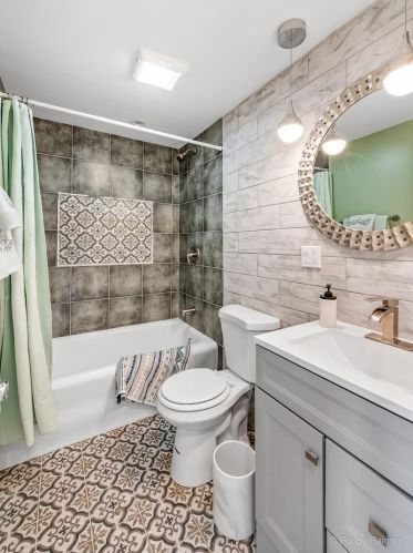 3241 Osceola Ave, Chicago IL  60634-3334 exterior