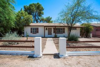 2550 Alta Vis St, Tucson AZ  85712-2010 exterior