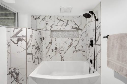 820 Old Thorn Run Rd, Moon Twp PA 15108-1152 exterior