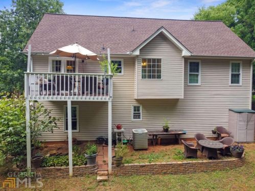 6071 Cane Xing Dr, Gainesville GA 30507-9537 exterior