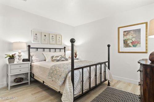 4312 28th Way, Phoenix AZ  85016-5811 exterior