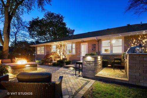 520 Pr Ave, Naperville IL 60540-6716 exterior