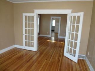 2606 Augustine Ave, Schenectady NY  12306-3816 exterior