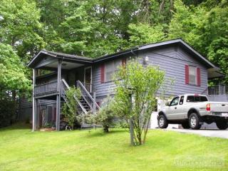 312 Hodges Valley Rd, Boone NC  28607-8648 exterior
