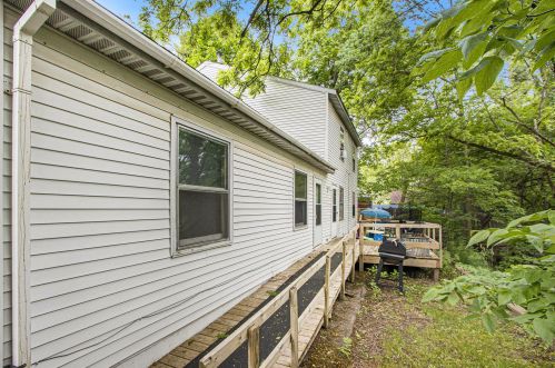 1304 Douglas Ave, Kalamazoo MI 49007-2227 exterior