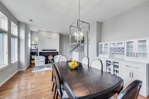 1709 George St, Chicago IL 60634-4701 exterior