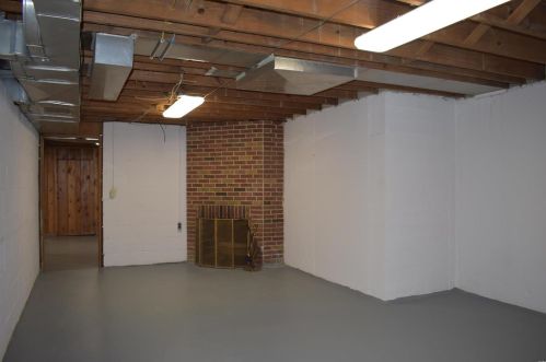 712 Francis Pl, Saint Louis MO 63105-2411 exterior