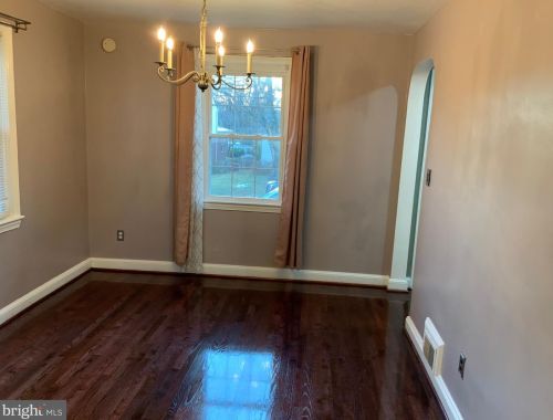 9313 Glenville Rd, Silver Spring MD 20901-3637 exterior