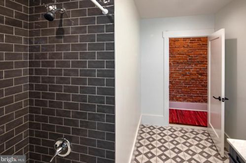 814 49 St, Philadelphia PA 19139-1708 exterior