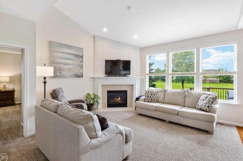 23790 Rossiter Dr, Macomb Township MI 48042-4846 exterior