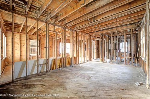 302 4 Ave, Belmar NJ 07719-2155 exterior